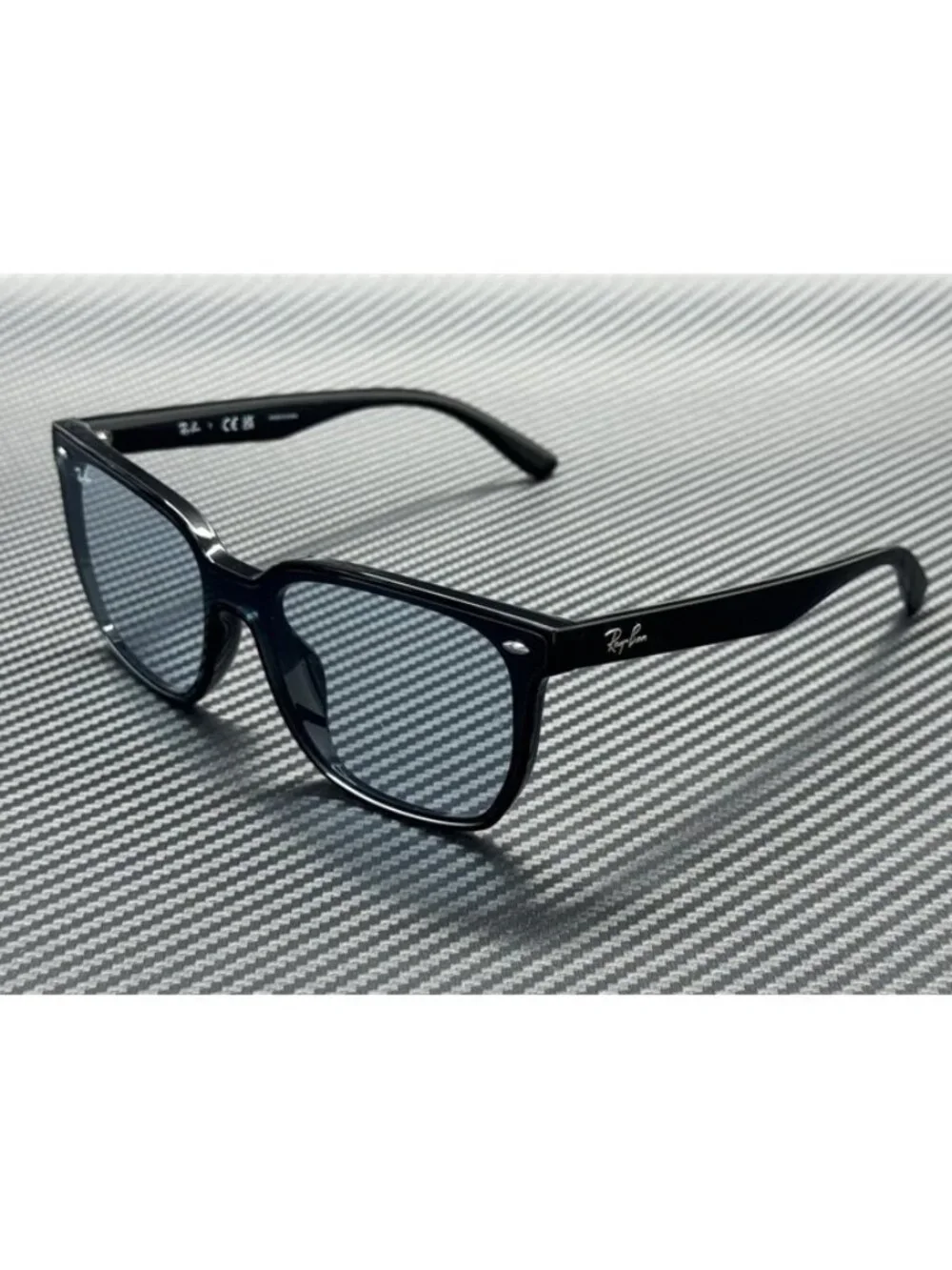 New Ray-Ban Men Black Sunglasses 47-20-145